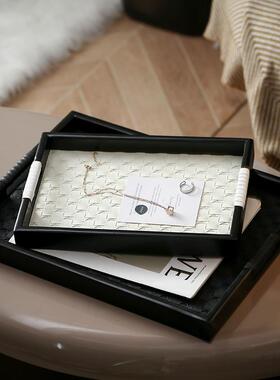 玄关皮革托盘白色长方形家用香薰钥匙首饰摆件高端精致收纳盘子