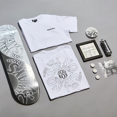 STICKERBOX 6TH 纪念产品 贴纸&胸针&滑板 纪念套装