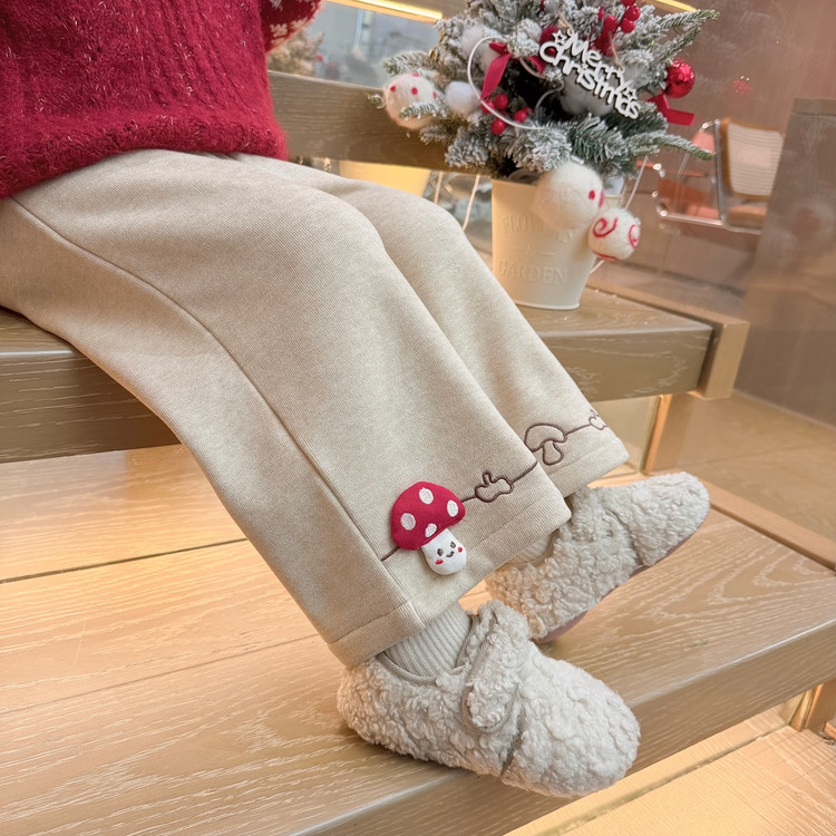 中小童脚口蘑菇加绒直筒裤