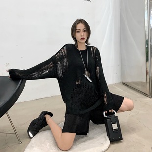 宽松慵懒破洞上衣防晒针织衫女小众毛衣秋季新款黑色镂空罩衫早秋