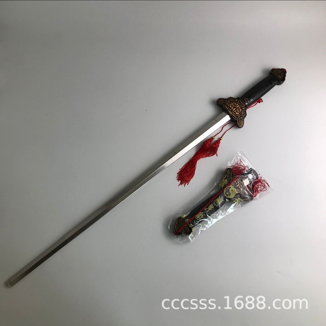 汉服配饰伸缩剑公园晨练太极伸缩宝剑演出道具剑成人儿童道具剑