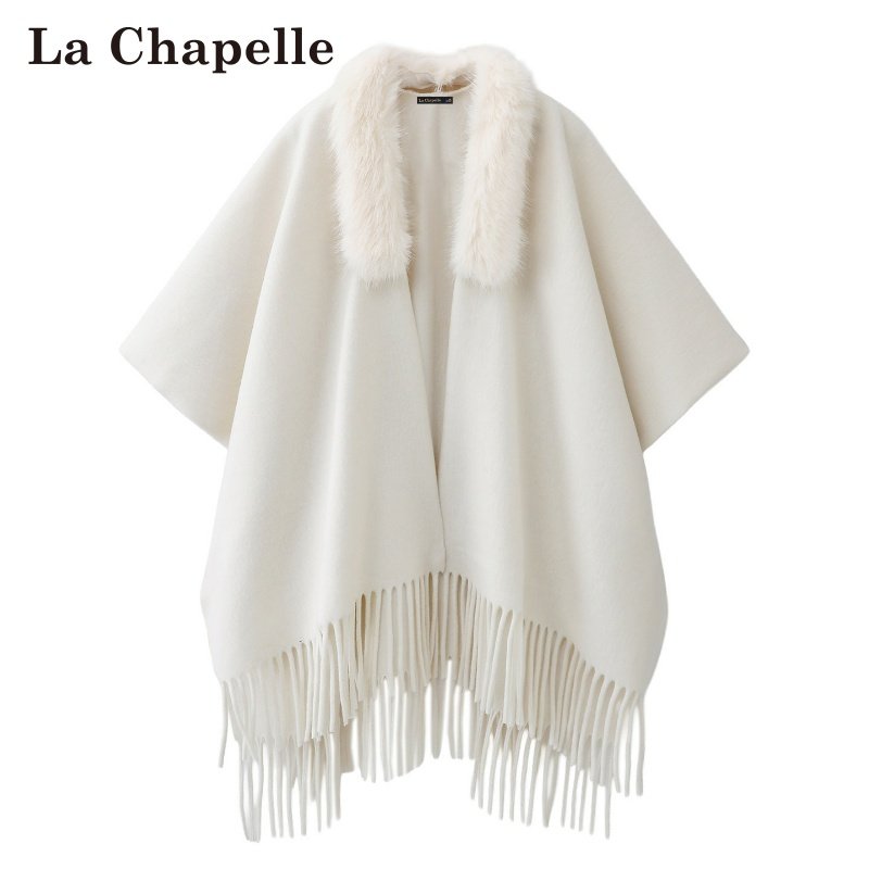 拉夏贝尔/La Chapelle冬季新款脱卸毛领披肩女流苏针织开衫厚斗篷