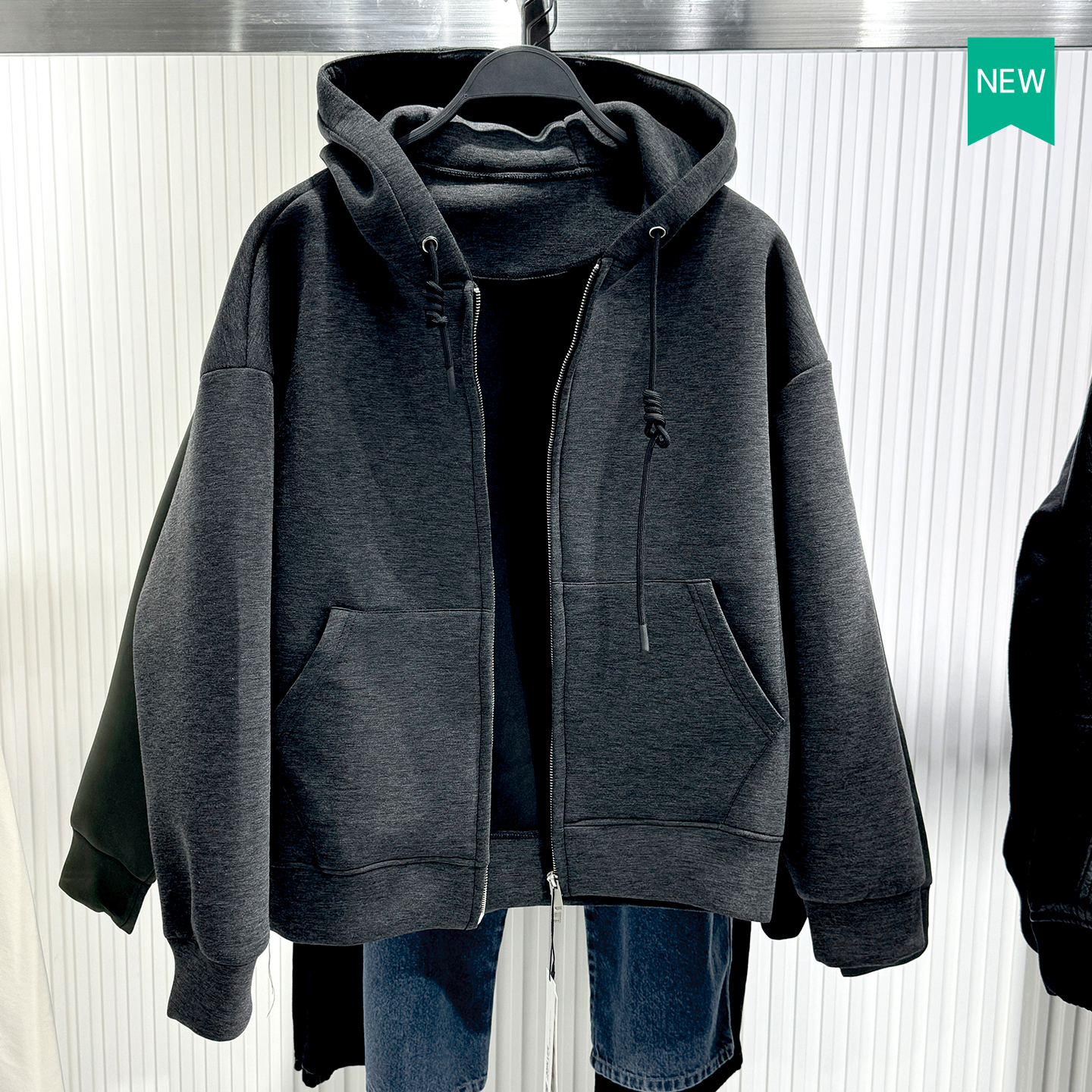 男装空气层重磅锁温连帽卫衣外套