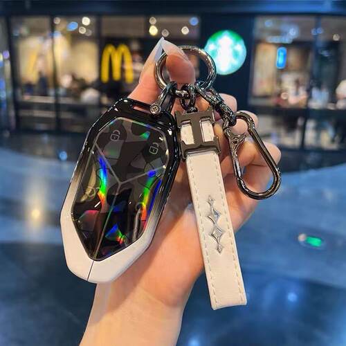 适用比亚迪方程豹钛7钥匙套豹8豹