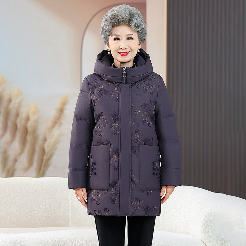 雪中飞时尚休闲羽绒服