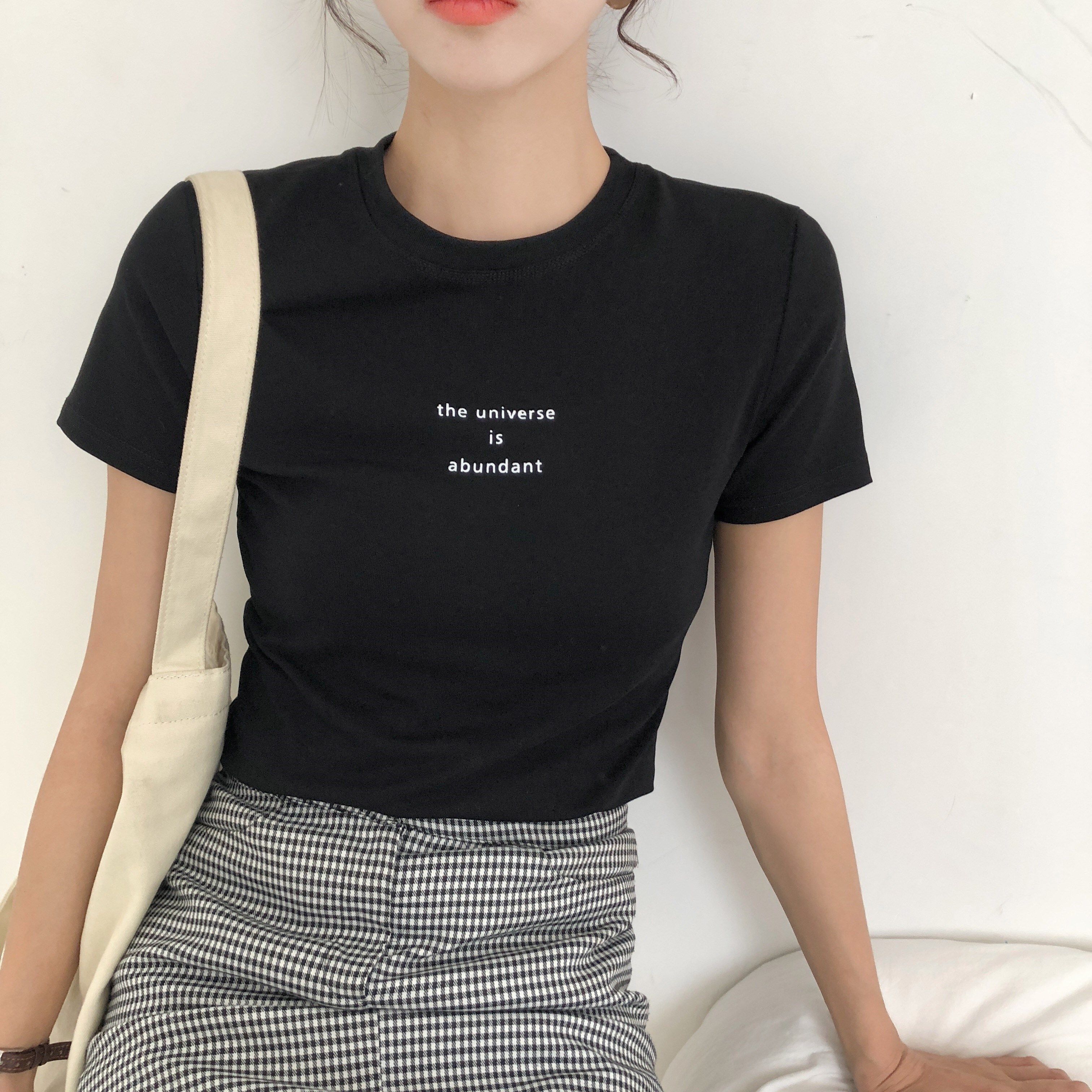 新款2019春夏港风t恤女百搭短袖chic韩版修身显瘦字母内搭上衣潮|msdalam kategori Butik wanita / wanita, baju-T - dari Buy2taobao.com untuk memberikan perkhidmatan ejen Taobao profesional membeli