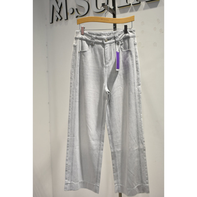 品牌折扣女裤2026年春季专柜时尚休闲服装裤子上衣《81-3-1》单件