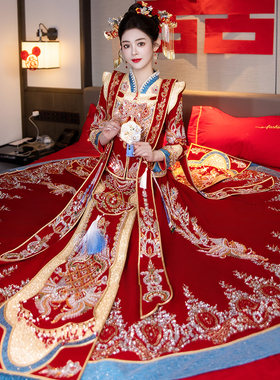 重工丝绒秀禾服2024秋冬新款结婚中式嫁衣高端婚纱显瘦凤冠霞帔