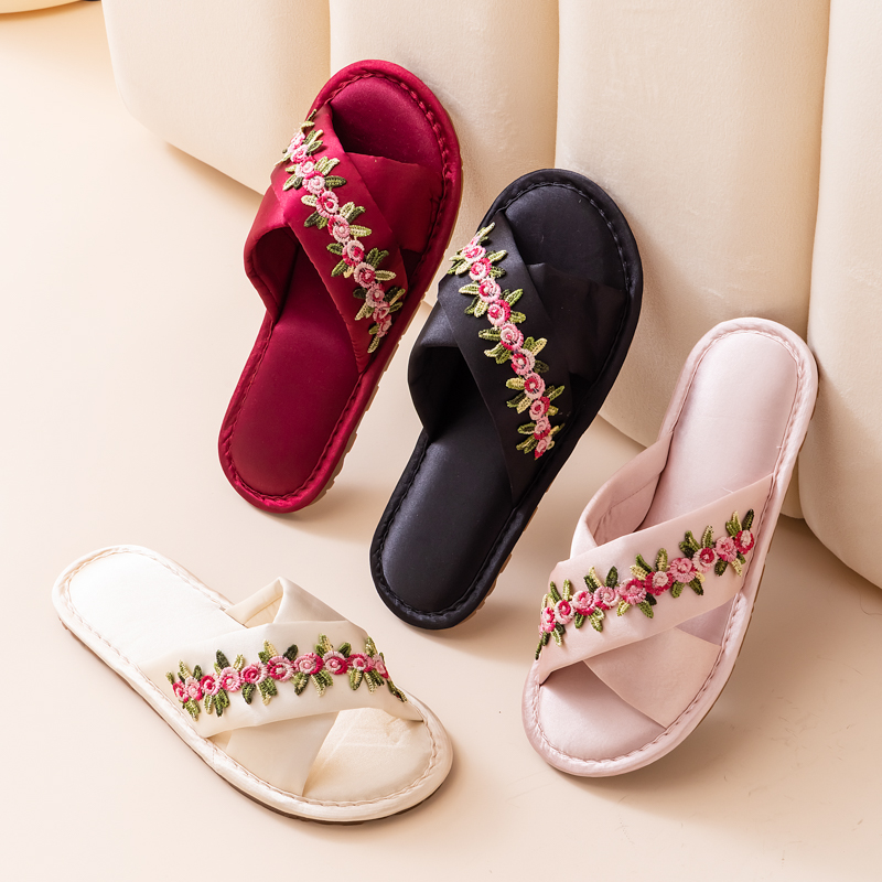 情侣居家凉拖鞋高级感缎面轻奢喜庆酒红色舒适地板鞋结婚拖鞋女士