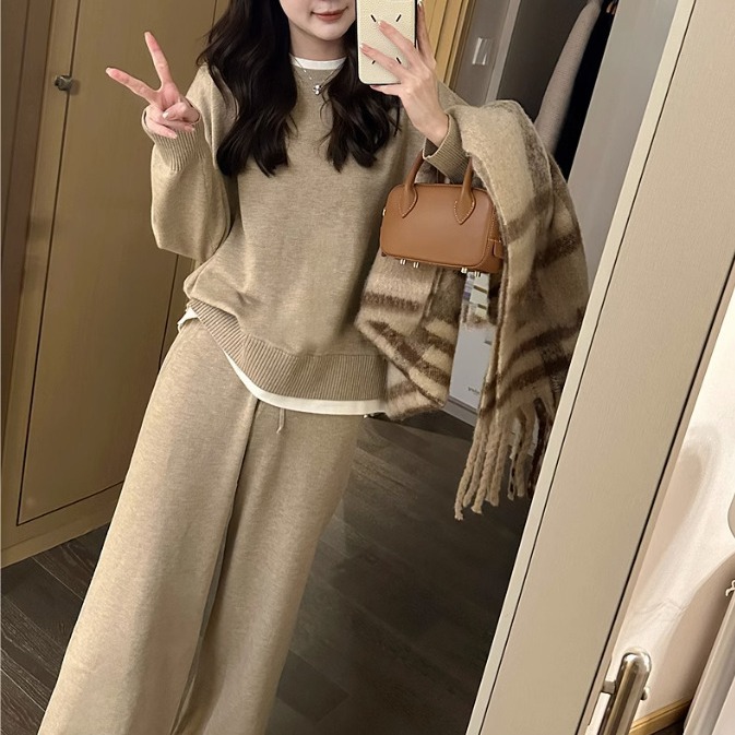小个子穿搭2023秋季新款假两件毛衣阔腿裤两件套运动休闲时尚