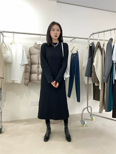 内搭针织连衣裙冬季 木耳边立领加绒打底裙小黑裙 widelia配大衣