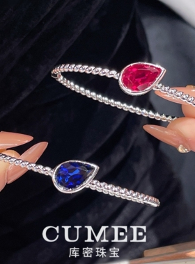 极简风 麻花设计镶嵌手镯人工合成红蓝色宝石.银镀金 11.7g