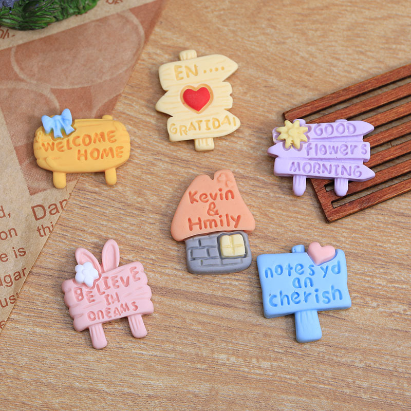 新款热销磨砂路牌款卡通树脂饰品配件diy手机壳奶油胶手工发夹贴