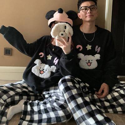 情侣睡衣女秋冬季加厚加绒珊瑚绒套装可爱卡通格子小羊男士家居服