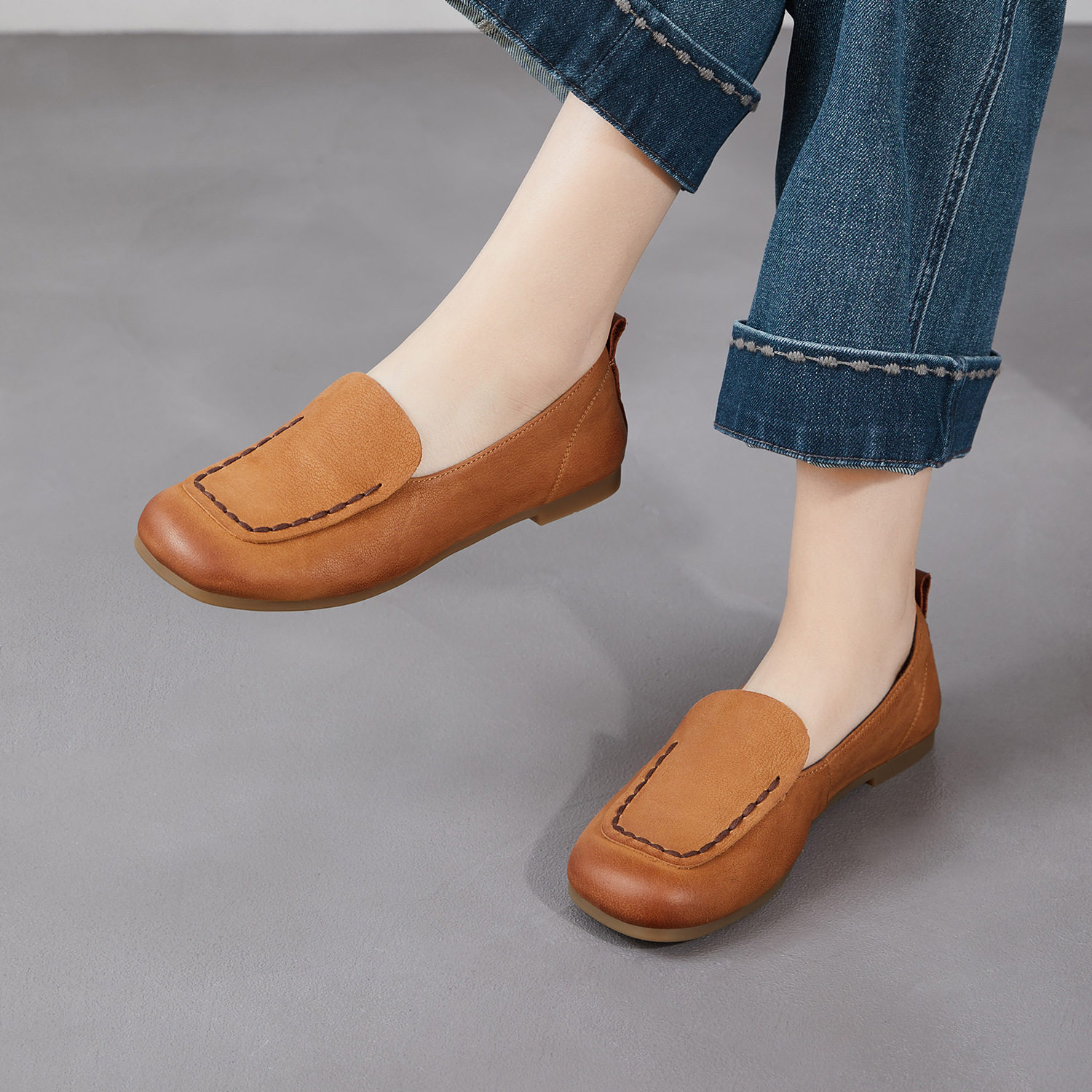 2026年春季新款复古浅口头层牛皮方头平跟一脚蹬软底女单鞋妈妈鞋,女鞋,时尚休闲鞋,淘宝优惠券,粉丝福利购,淘宝优惠卷