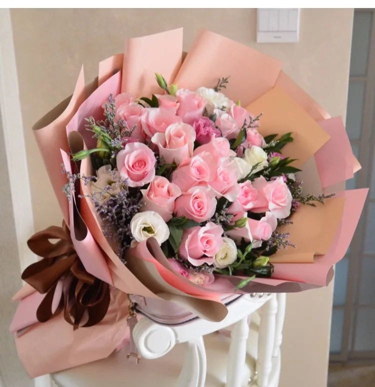百合厦门湖里区鲜花速递祝福思念