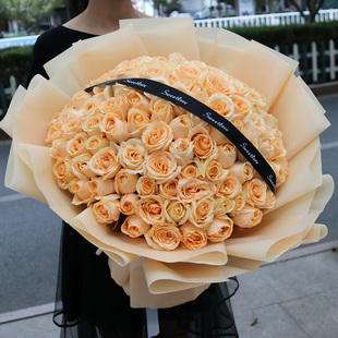 99朵红玫瑰花束淄川鲜花速递同城张店临淄博山区生日送花店上门