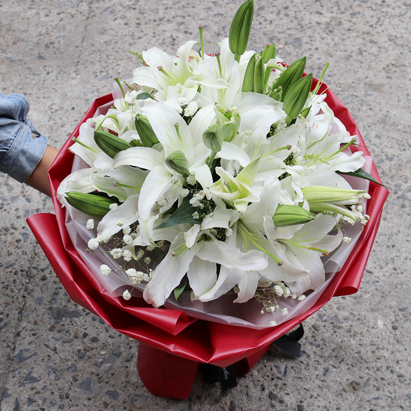 香水白百合长春同城生日鲜花速递