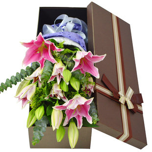 香水白百合花束重庆鲜花速递同城万州涪陵渝中渝北江北生日送花店