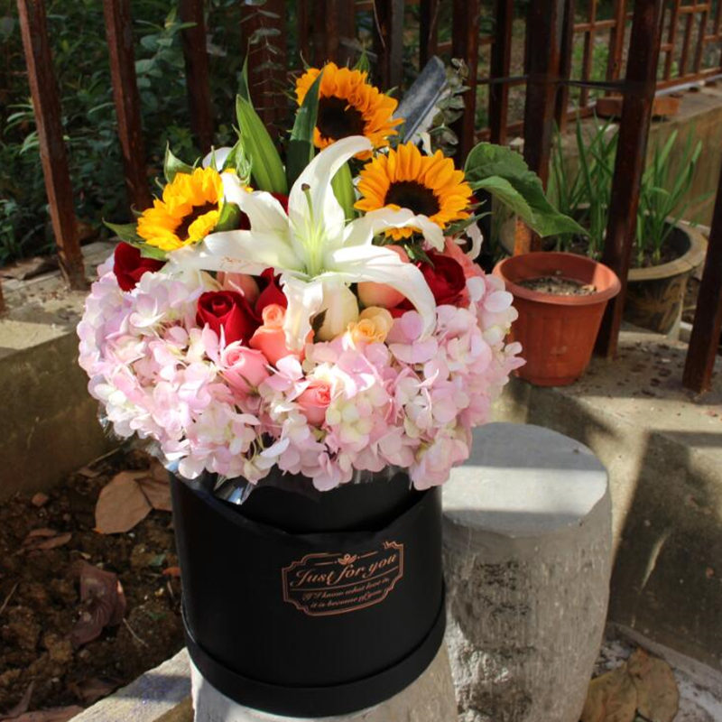 合肥石家庄花店送花同城鲜花速递抱抱桶手提花篮生日太原济南送花
