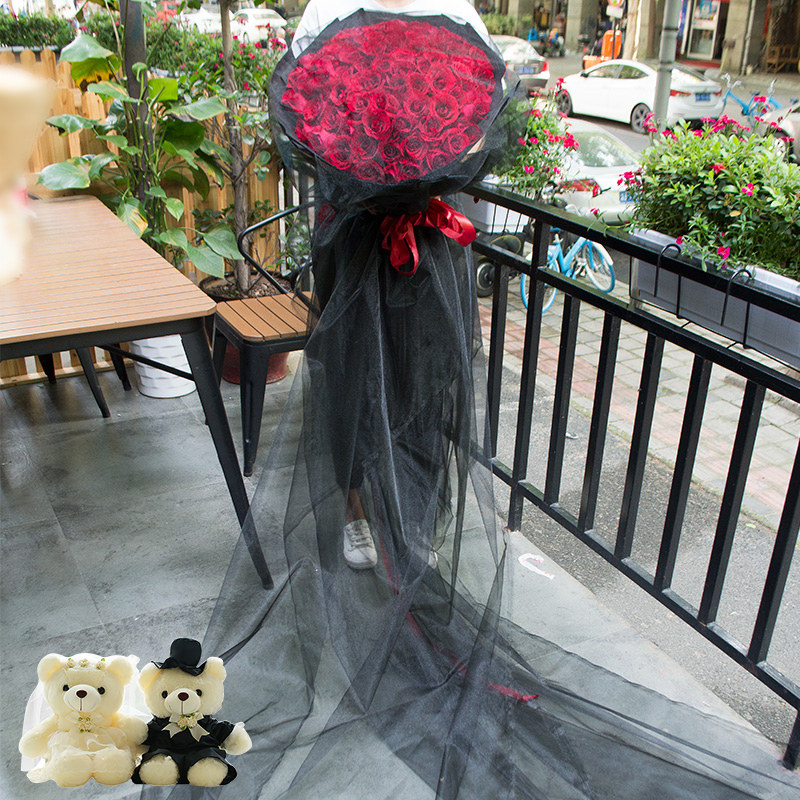 99朵红玫瑰黑纱花束鲜花速递同城上海合肥杭州苏州北京生日送花店