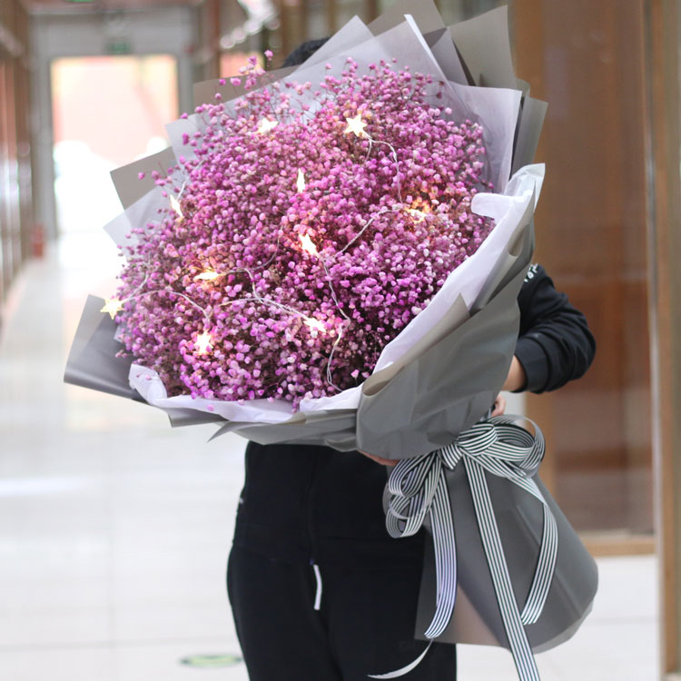 多色大熊抱巨型彩色满天星妈妈情人节北京同城鲜花速递生日送花
