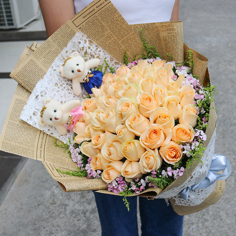 33朵红玫瑰花束礼盒张掖鲜花速递同城甘州山丹民乐临泽生日送花店