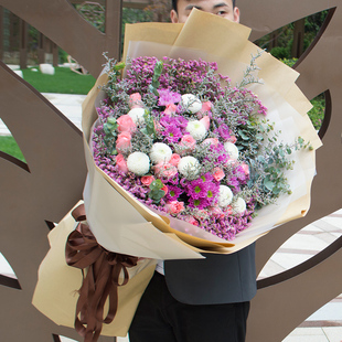 超大网红满天星花束重庆鲜花速递同城渝中江北南岸生日送花店