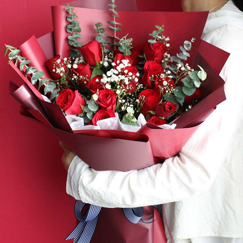 长春同城速递绣球花粉玫瑰送妈妈