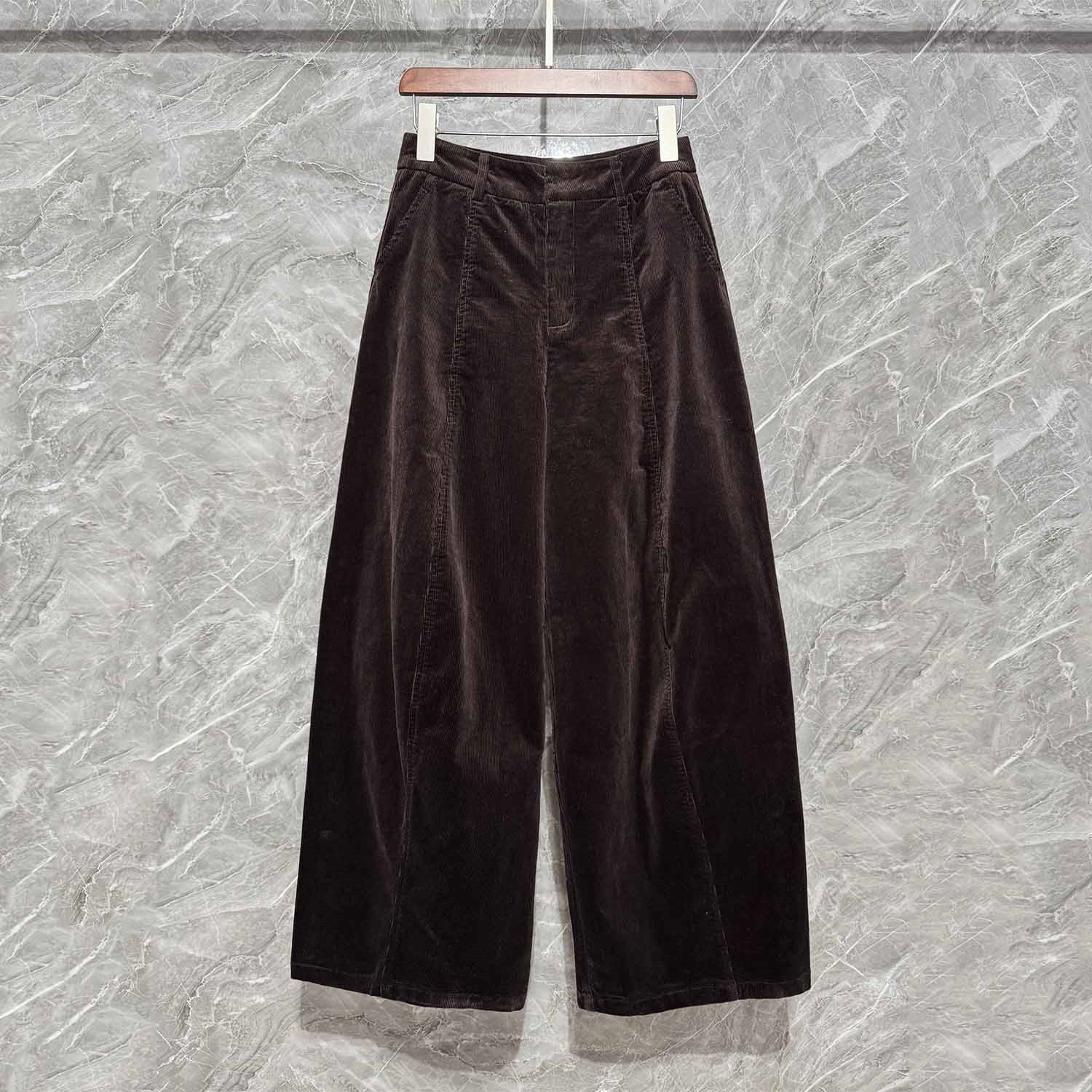 休闲裤2025秋冬新款复古灯芯绒质感高腰高级感显瘦阔腿弯刀裤潮,女装/女士精品,休闲裤,淘宝优惠券,粉丝福利购,淘宝优惠卷