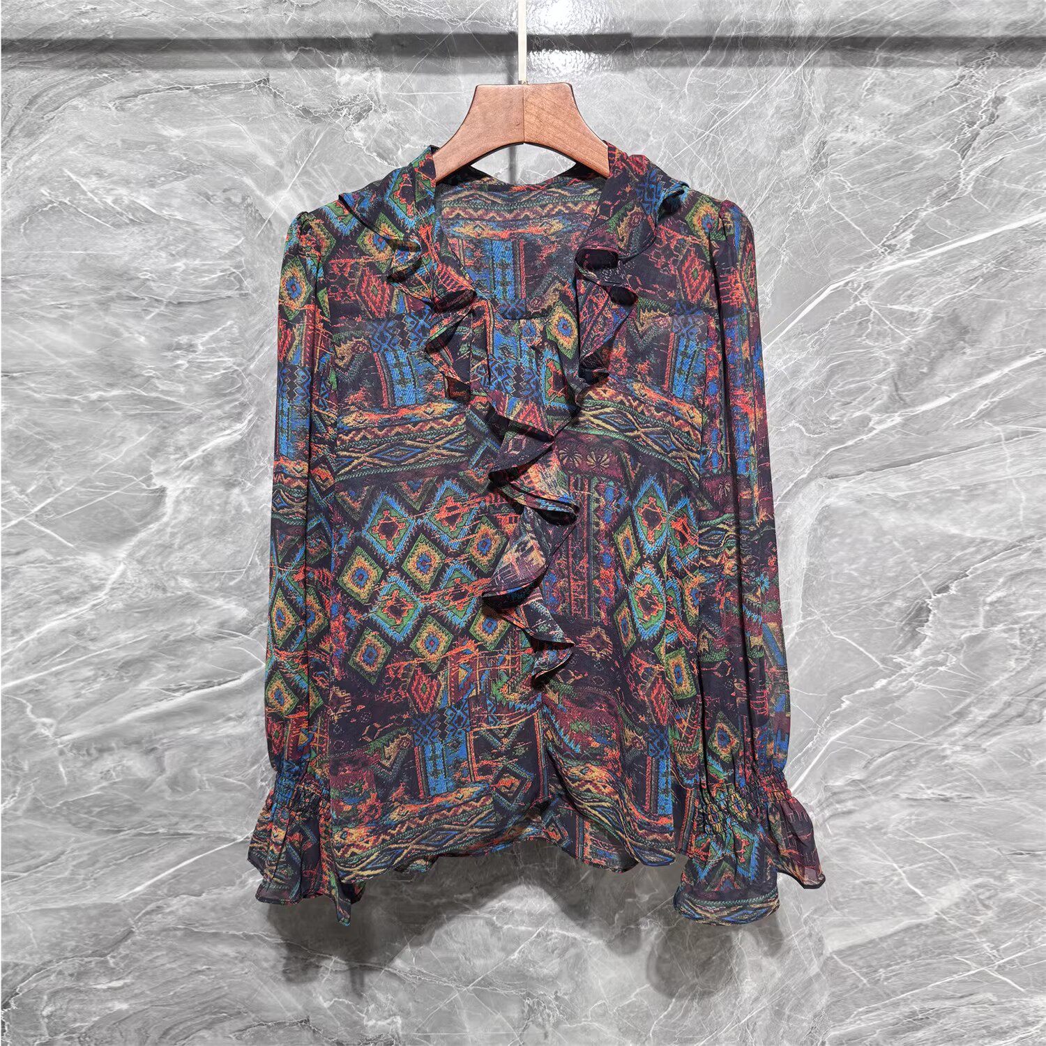 2026早春新品高定制衬衫时尚百搭复古优雅印花荷叶边上衣高级感