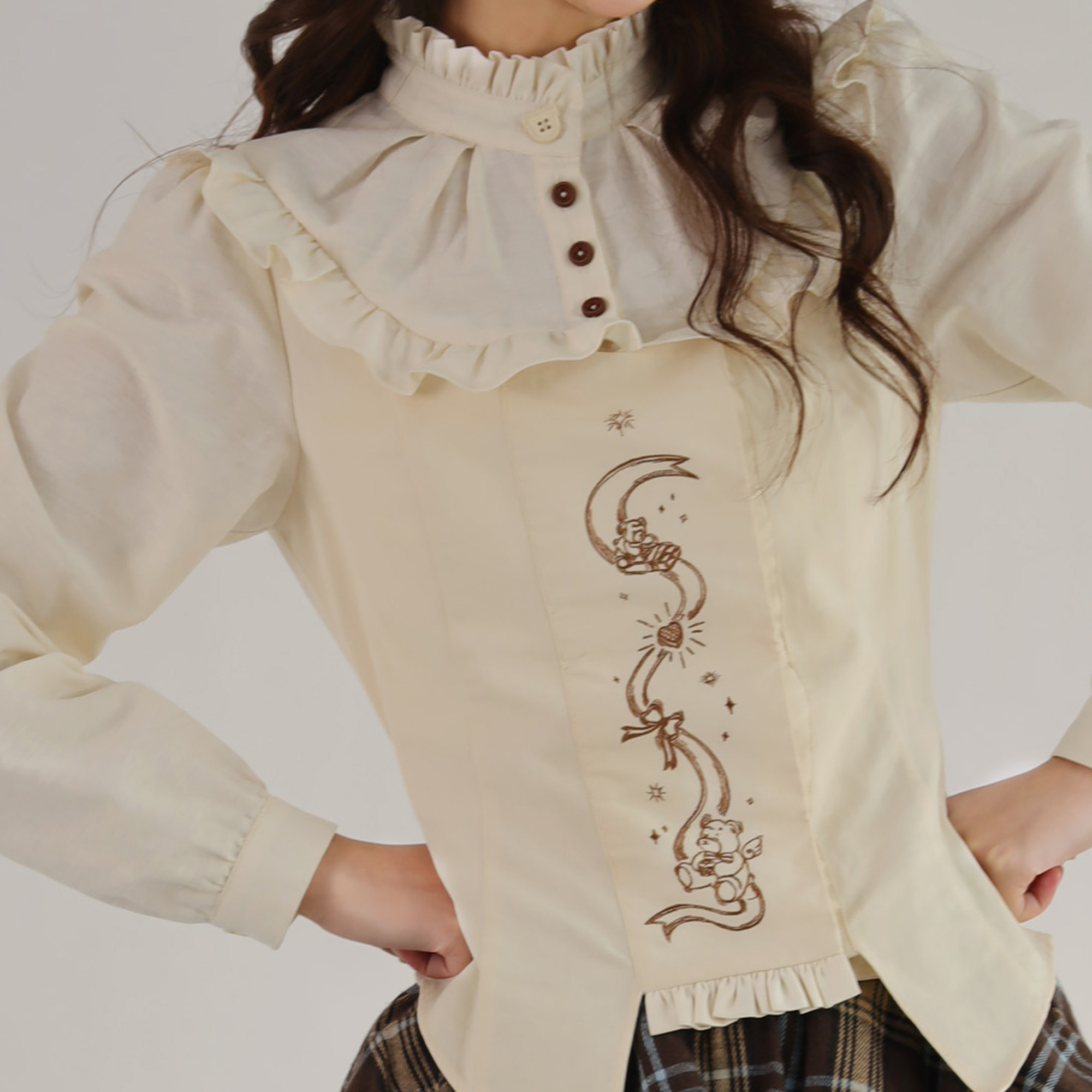 【熊熊生巧】小熊刺绣衬衫预约链接-米色学院复古可爱青LO原创,模玩/动漫/周边/娃圈三坑/桌游,lolita衬衫/内搭,淘宝优惠券,粉丝福利购,淘宝优惠卷