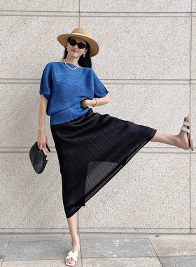 Issey Miyake/三宅一生褶皱夏季新款圆领短袖t恤女设计感薄款宽松