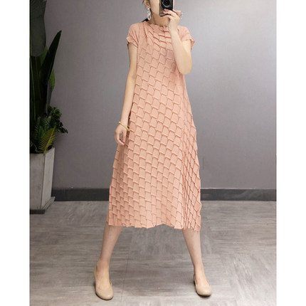 Issey Miyake/三宅一生褶皱夏季新款圆领休闲显瘦宽松A字连衣裙