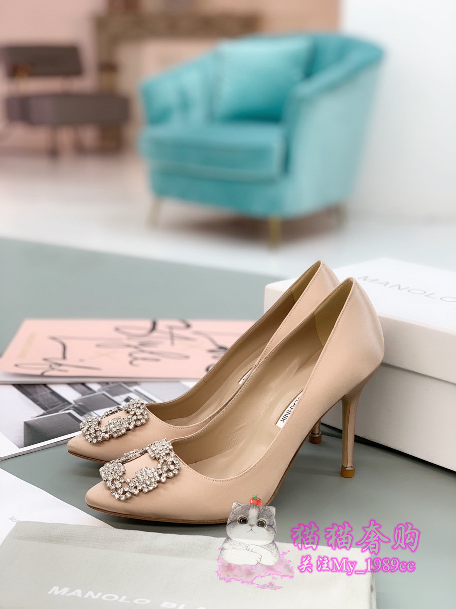代购manolo blahnik/mb女鞋 新款女士婚鞋尖头钻扣高跟鞋女单鞋