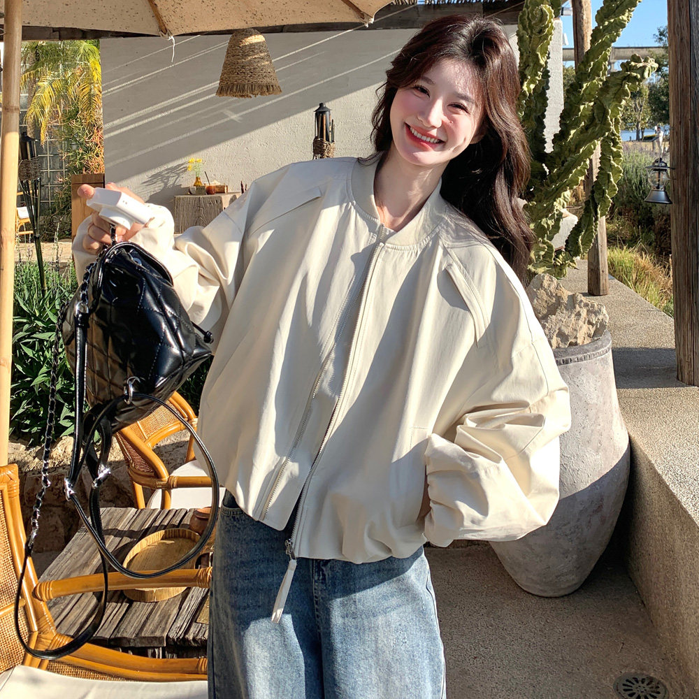 米白色宽松休闲棒球服外套女2025春季新款韩系小个子短款百搭上衣图片