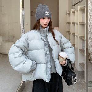 新款2025高品质新标90白鸭绒毛线拼接羽绒服2950P315控478图片