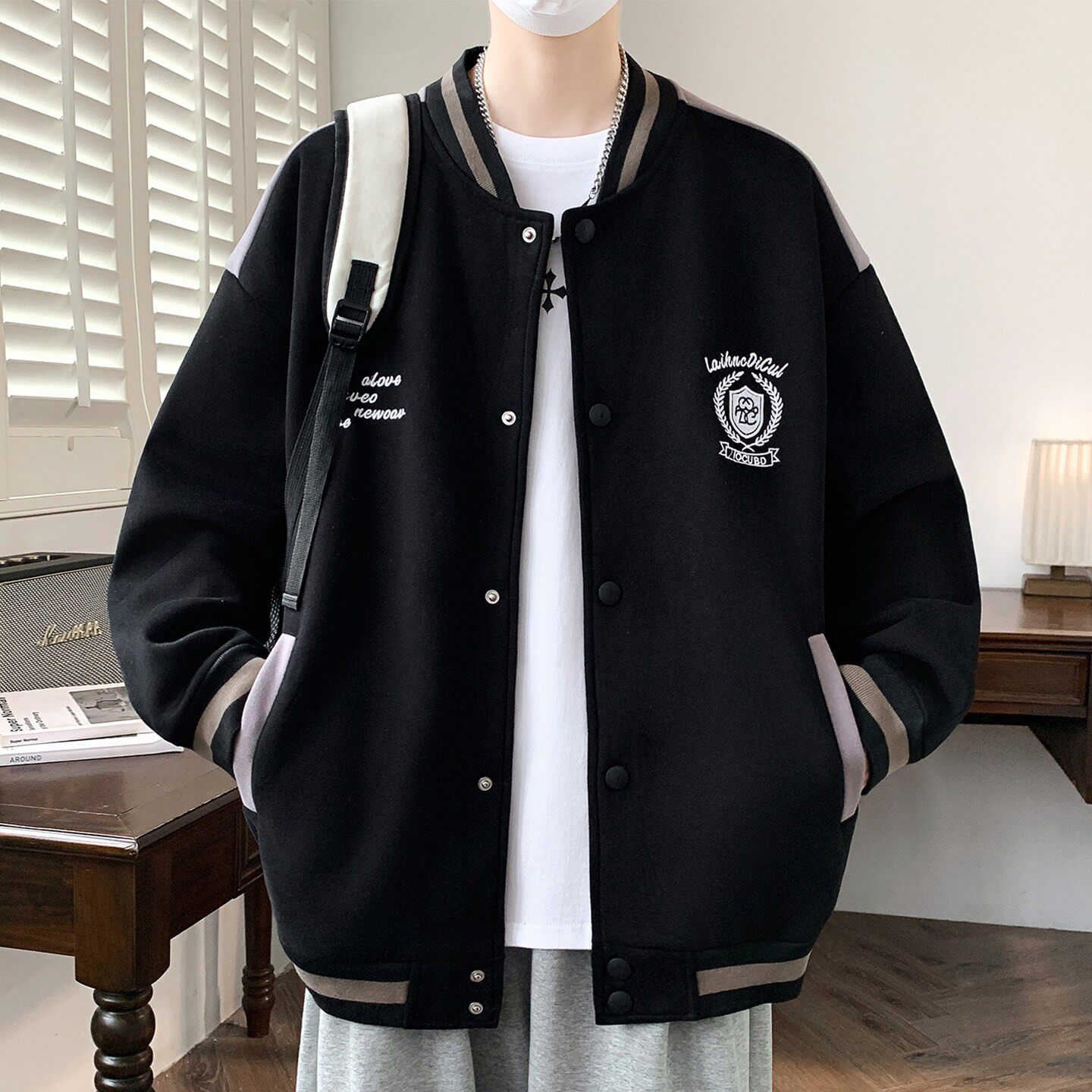 棒球服男款春秋季2026新款美式刺绣学院风夹克青少年休闲百搭外套