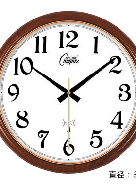 康巴丝钟表挂钟客厅卧室静音扫描复古电波钟自动对时仿木纹2100S