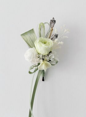 想象STUDIO原创设计新郎胸花永生花新娘手腕花清新结婚襟花高级感
