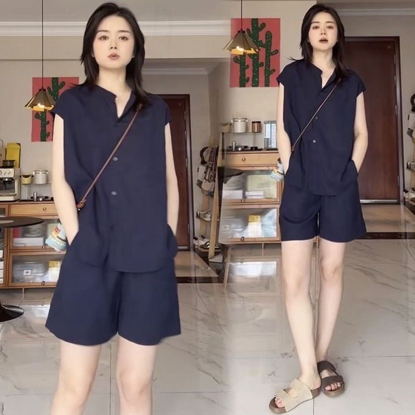 夏季轻薄亚麻V领短裤套装女