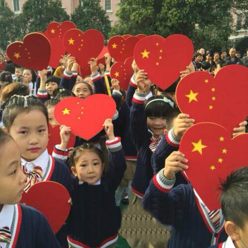 国庆节爱心国旗舞蹈道具手拿花牌