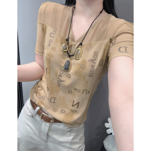 夏新款网纱拼接V领短袖T恤女