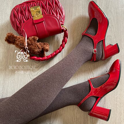 不可思一间秋冬美拉德燕麦色压力瘦腿直角型700D薄绒竖条打底裤袜