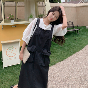 卡其色休闲日系工装风背带裙女2024夏新款慵懒宽松显瘦文艺连衣裙图片