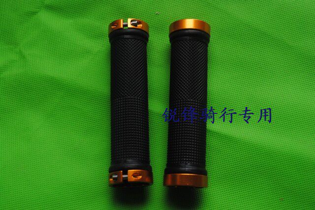 Poignées de vélo - Ref 2339219 Image 1