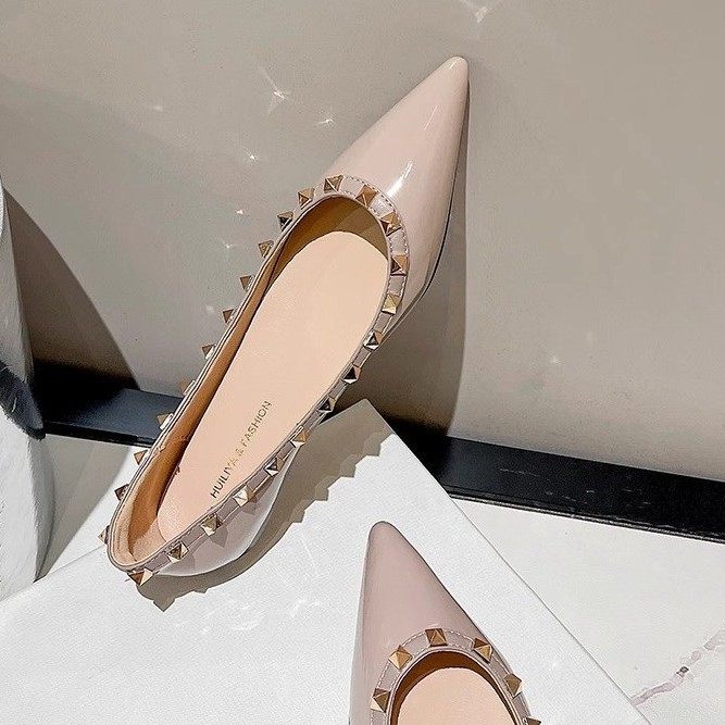 真皮法式气质尖头单鞋女浅口女士铆钉漆皮晚晚风温柔软底平底瓢鞋,女鞋,浅口单鞋,淘宝优惠券,粉丝福利购,淘宝优惠卷