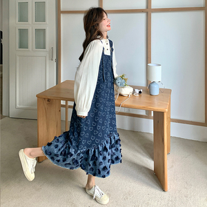 超火好看牛仔背带连衣裙女春秋2025新款韩系高级感chic鱼尾长裙子图片
