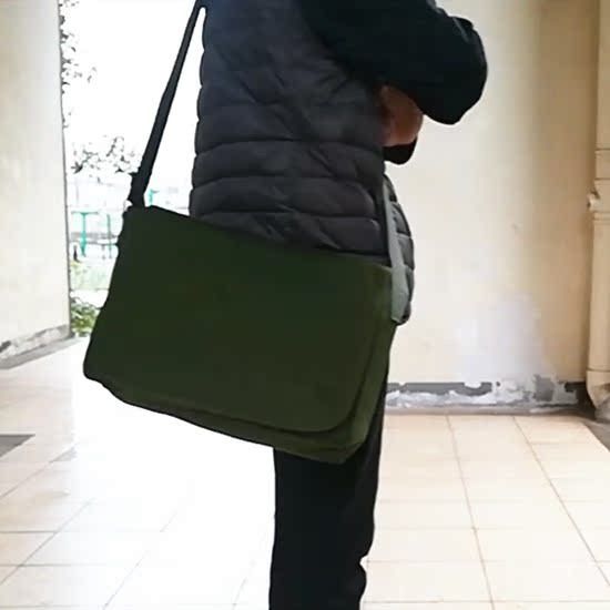 绿色学生书包解放包单肩斜挎包男女休闲光面帆布包怀旧军挎包