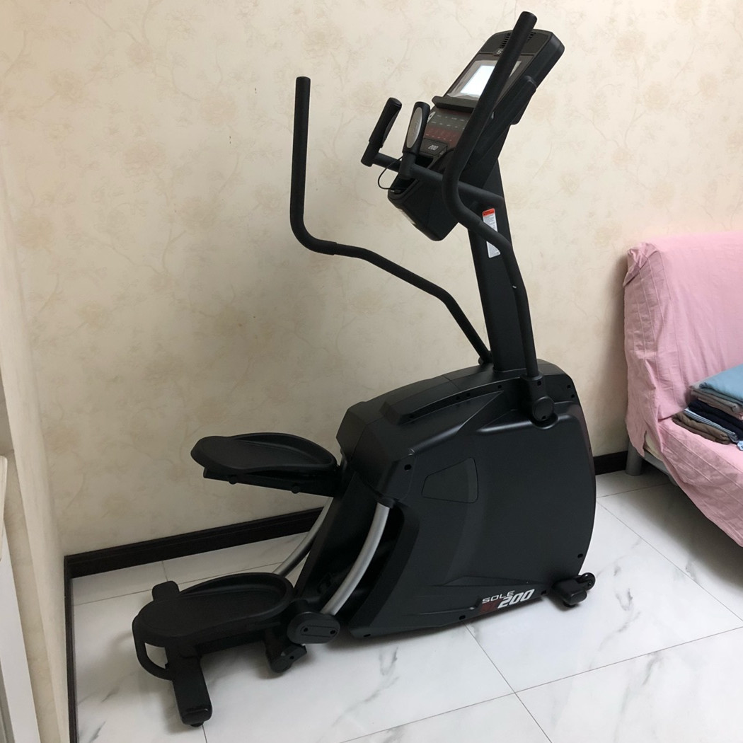 豪华登山机椭圆机速尔家用商用